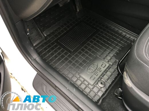 Передние коврики в автомобиль Kia Ceed (JD) 2012- (Avto-Gumm)