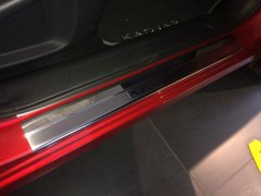 Накладки на пороги Renault Kadjar 2016- (Premium)