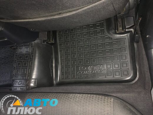 Автомобильные коврики в салон Toyota Corolla 2001-2007 (Avto-Gumm)