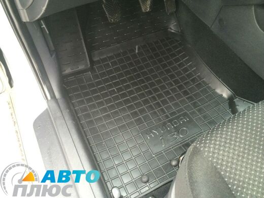 Автомобильные коврики в салон Hyundai i30 2007-2012 (Avto-Gumm)