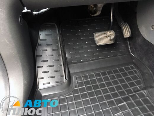Автомобильные коврики в салон Ford C-Max 2002-2010 (Avto-Gumm)