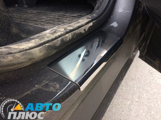 Накладки на пороги Ford Kuga 2013- (Premium)