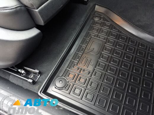 Автомобильные коврики в салон Audi Q5 2009- (Avto-Gumm)
