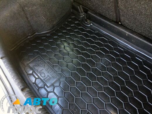 Автомобильный коврик в багажник Renault Clio 2 1998- Hatchback (Avto-Gumm)