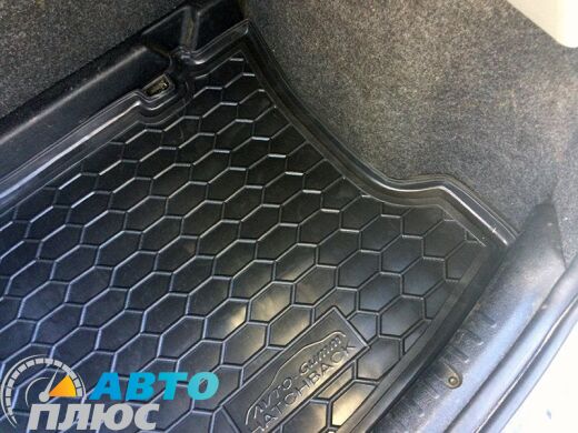 Автомобильный коврик в багажник Renault Clio 2 1998- Hatchback (Avto-Gumm)