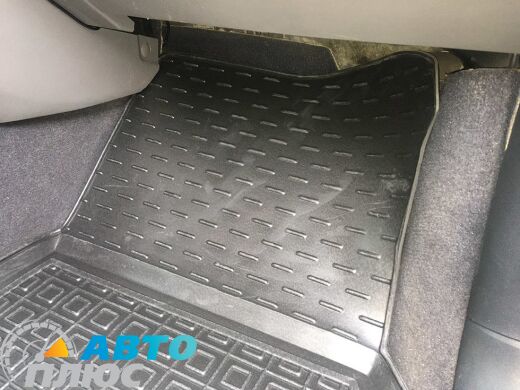 Автомобильные коврики в салон Renault Scenic 2 2002-2009 (AVTO-Gumm)
