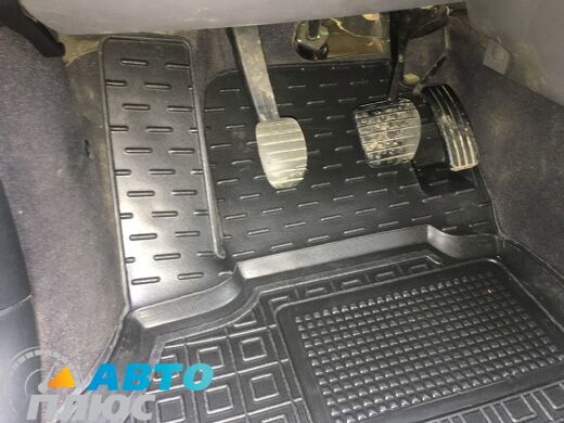 Автомобильные коврики в салон Renault Scenic 2 2002-2009 (AVTO-Gumm)