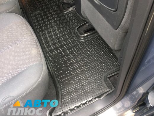 Автомобильные коврики в салон Renault Scenic 2 2002-2009 (AVTO-Gumm)
