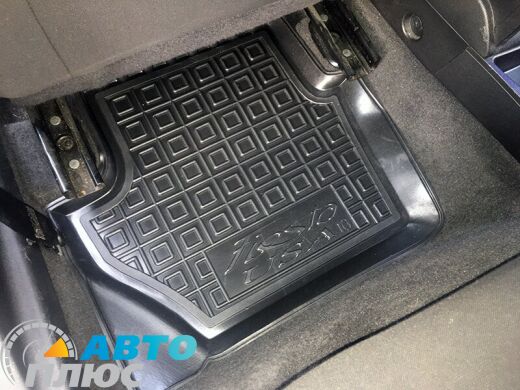 Автомобільні килимки в салон Ford Fiesta 2010- USA (AVTO-Gumm)
