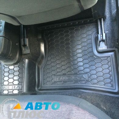 Автомобильные коврики в салон Nissan Micra (K12) 2002- (Avto-Gumm)