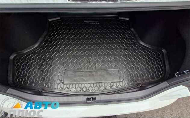 Автомобильный коврик в багажник Toyota Camry 80 2024- (ДВС) (AVTO-Gumm)