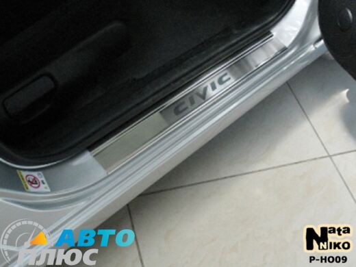 Накладки на пороги Honda Civic 4D Sedan 2006- (Premium)