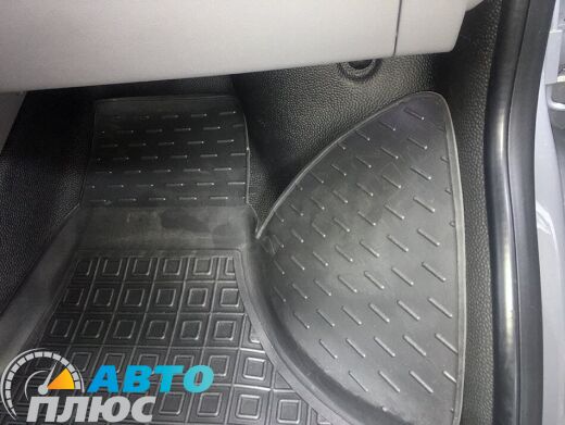 Автомобильные коврики в салон Volkswagen T5 Transporter 2003- (1+2) (Avto-Gumm)