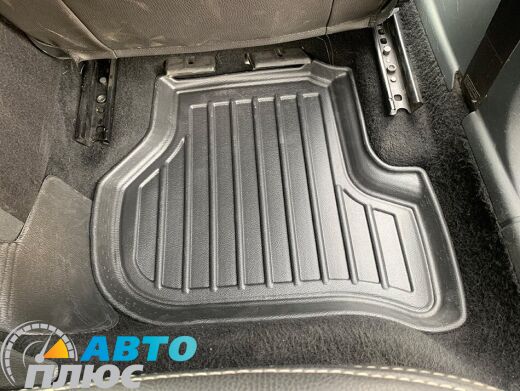 3D Коврики в салон автомобиля Skoda Octavia A5 04-/Golf 5/6/Jetta 05- (Stingray)