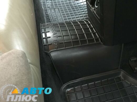 Автомобільні килимки в салон Volkswagen Passat B6/B7 (Avto-Gumm)