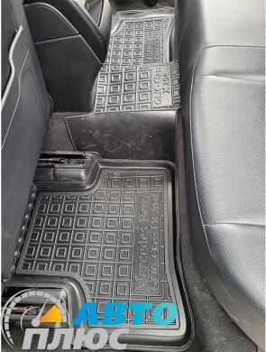 Автомобильные коврики в салон Mercedes GLK (X204) 2008-2015 (AVTO-Gumm)