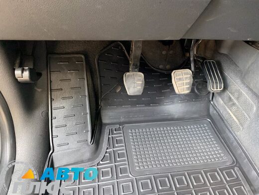 Автомобильные коврики в салон Volkswagen Sharan 1995-2000 (Avto-Gumm)