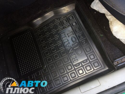 Автомобільні килимки в салон Renault Clio 2 1998- (AVTO-Gumm)