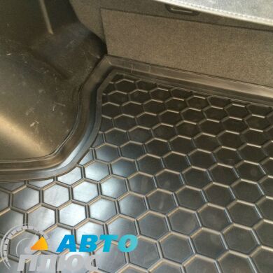 Автомобильный коврик в багажник Mitsubishi Outlander 2003-2007 (Avto-Gumm)