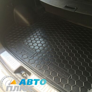 Автомобильный коврик в багажник Mitsubishi Outlander 2003-2007 (Avto-Gumm)