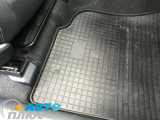 Резиновые коврики в салон Toyota RAV4 2006-2013 (Stingray)