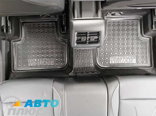 Автомобильные коврики в салон Volkswagen Tiguan 2024- (AVTO-Gumm)