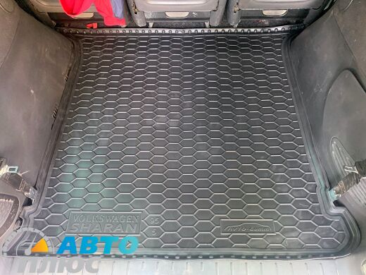 Автомобильный коврик в багажник Volkswagen Sharan 1995-2010 5 мест (AVTO-Gumm)
