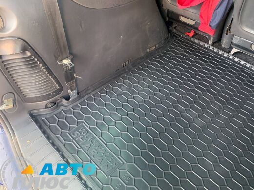 Автомобильный коврик в багажник Volkswagen Sharan 1995-2010 5 мест (AVTO-Gumm)