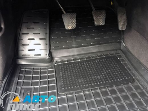 Автомобильные коврики в салон Hyundai Sonata NF/6 2005-2010 (Avto-Gumm)