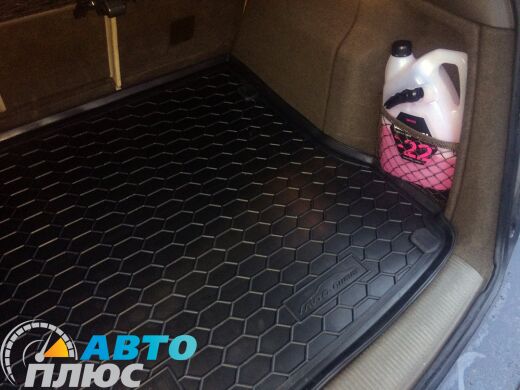 Автомобильный коврик в багажник Audi Q5 2009- (Avto-Gumm)