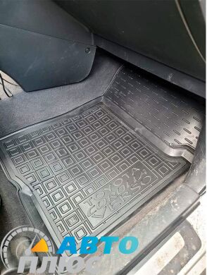 Автомобильные коврики в салон Toyota Corolla Verso 2004-2009 (AVTO-Gumm)