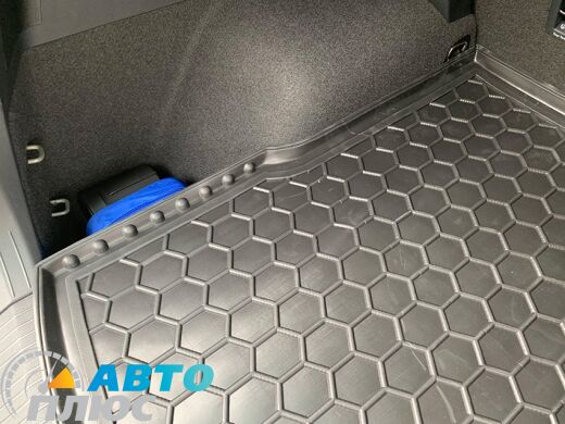 Автомобильный коврик в багажник Volkswagen Tiguan 2016- (Avto-Gumm)