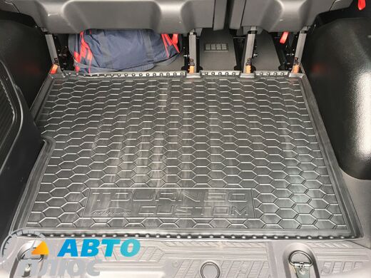 Автомобильный коврик в багажник Ford Tourneo Custom 2015- (Avto-Gumm)