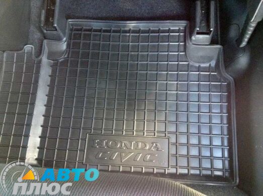Автомобильные коврики в салон Honda Civic 4D Sedan 2006- (Avto-Gumm)