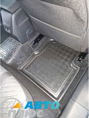 Автомобільні килимки в салон Peugeot 2008 2023- MHEV (AVTO-Gumm)