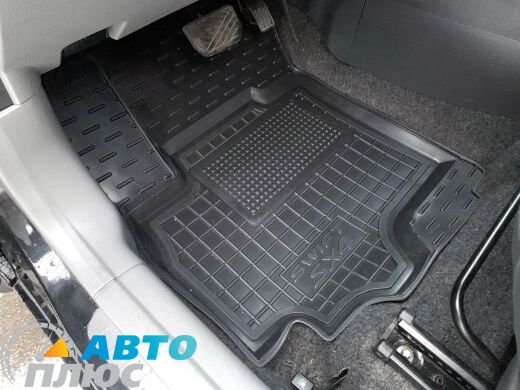 Водительский коврик в салон Suzuki SX4/Swift 2006- (Avto-Gumm)