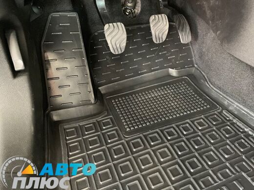Водительский коврик в салон Renault Megane 4 2016- Sd/Hb/Un (AVTO-Gumm)
