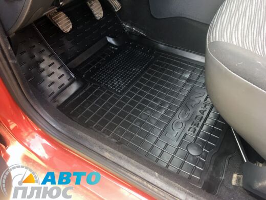 Автомобильные коврики в салон Renault Logan 2004-2013 Sedan (Avto-Gumm)
