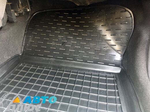 Автомобильные коврики в салон Renault Logan 2004-2013 Sedan (Avto-Gumm)