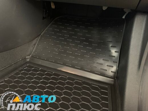 Передние коврики в автомобиль Renault Captur 2015- (Avto-Gumm)