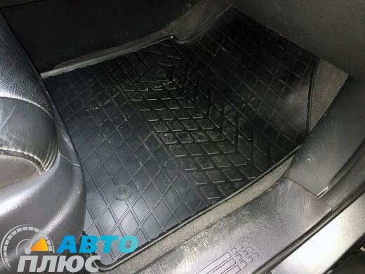 Передние резиновые коврики Honda Pilot 2008-2016 (Stingray)