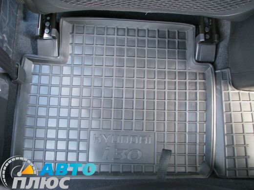 Автомобильные коврики в салон Hyundai i30 2012- (Avto-Gumm)