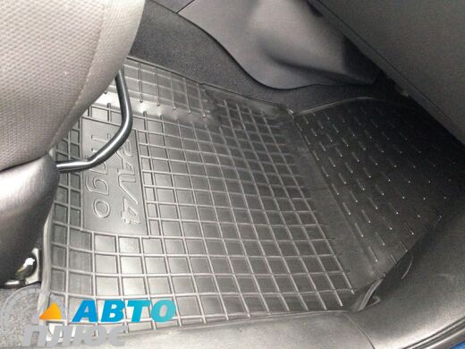 Автомобильные коврики в салон Chery Tiggo 05-/Toyota RAV4 00- (Avto-Gumm)