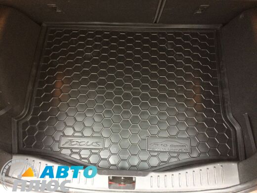 Автомобильный коврик в багажник Ford Focus 3 2011- Hatchback (докатка) (Avto-Gumm)