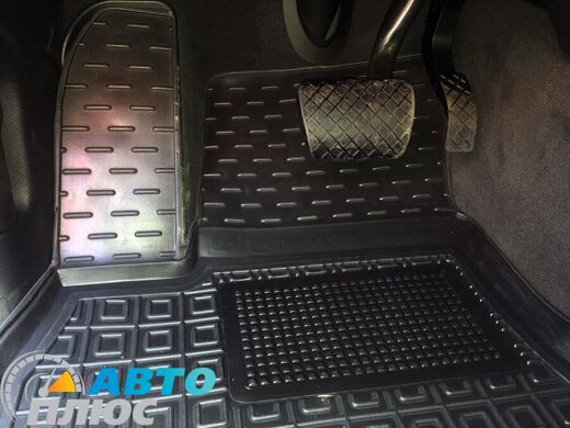 Автомобильные коврики в салон Audi Q7 2016- (AVTO-Gumm)