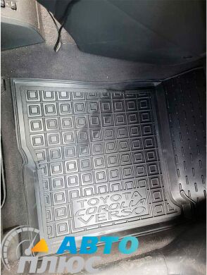 Передние коврики в автомобиль Toyota Corolla Verso 2004-2009 (AVTO-Gumm)