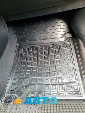 Передние коврики в автомобиль Toyota Corolla Verso 2004-2009 (AVTO-Gumm)