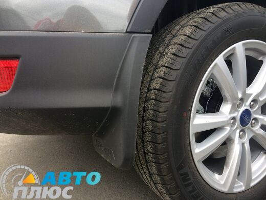 Комплект бризковиків Ford Kuga 2016- (AVTM)