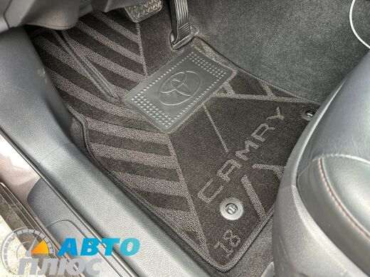 Композитні килимки в салон Toyota Camry 70 2018- (X) чорні AVTO-Tex