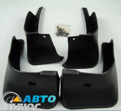Комплект бризковиків Toyota Corolla 2007- (AVTM)